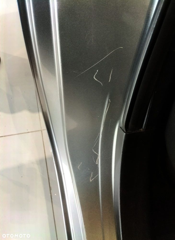Suzuki Swift 1.2 Premium Plus - 19