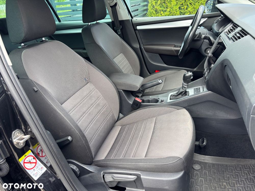 Skoda Octavia 2.0 TSI Ambition DSG - 33