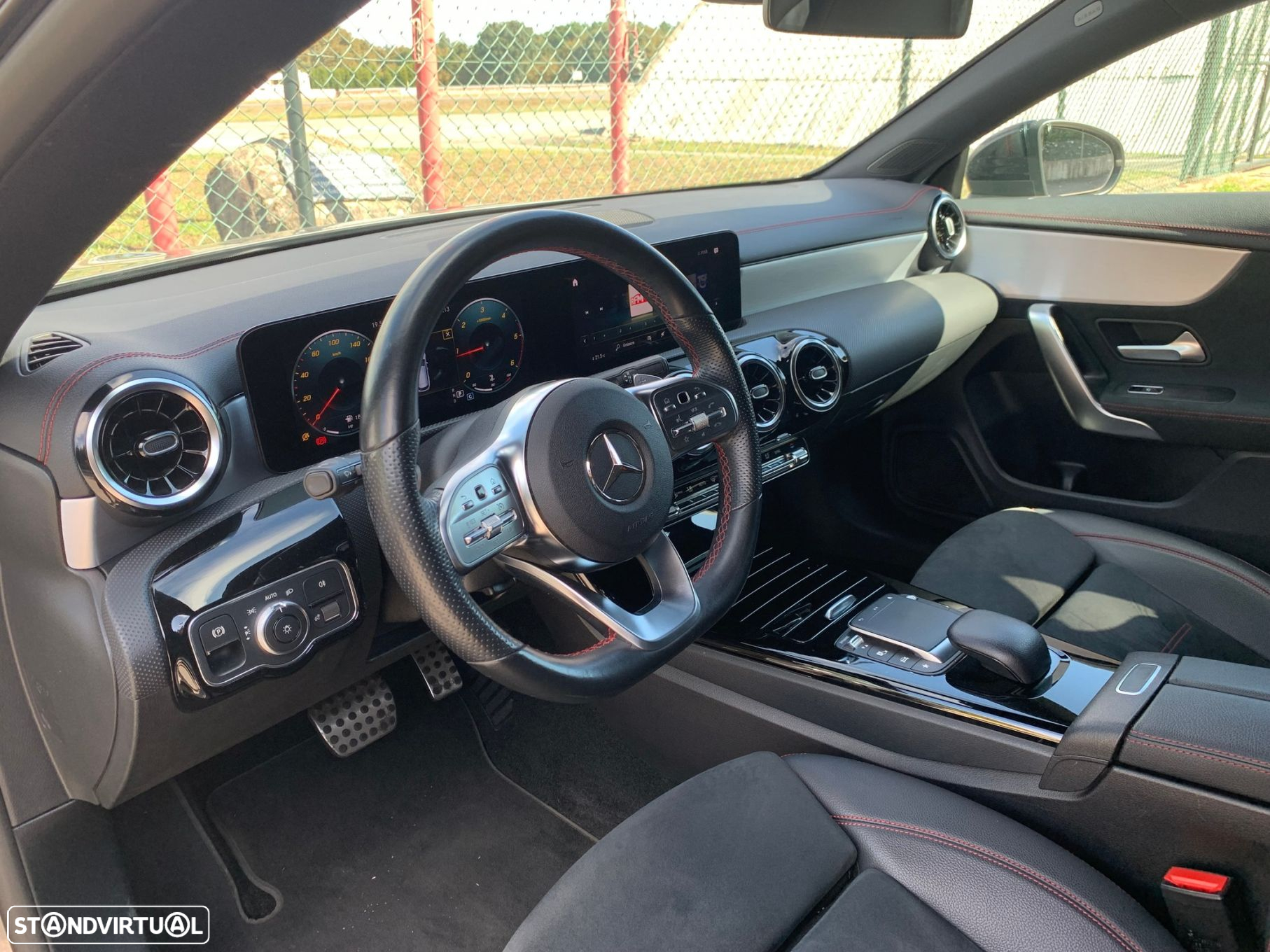 Mercedes-Benz CLA 180 d Shooting Brake AMG Line Aut. - 26