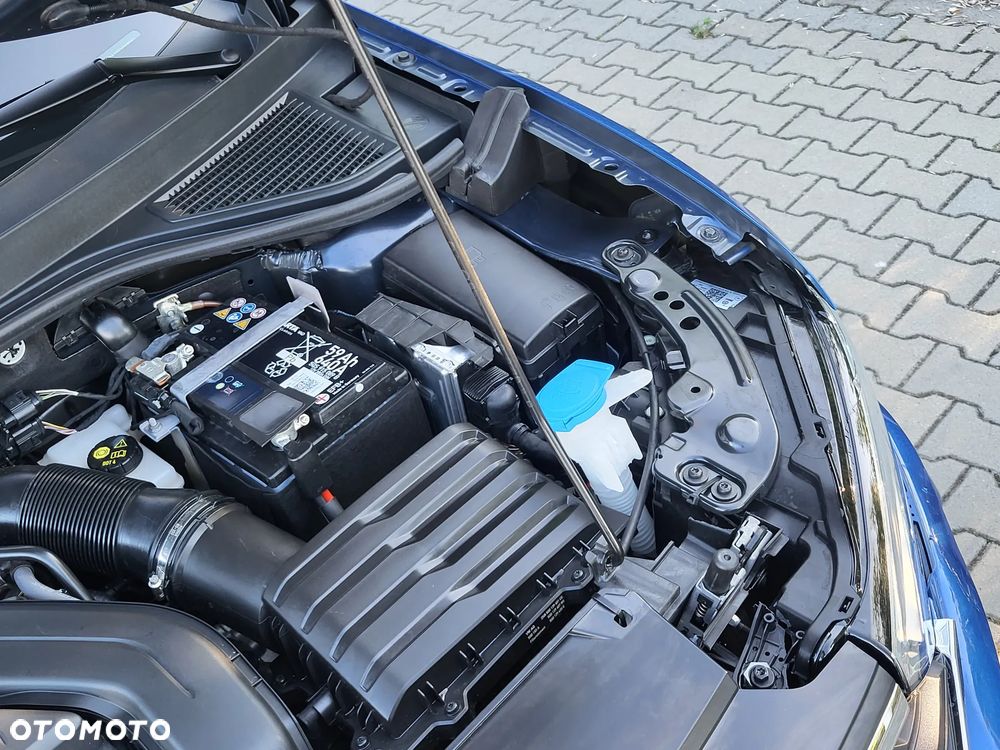 Volkswagen T-Roc 1.5 TSI Style DSG - 37
