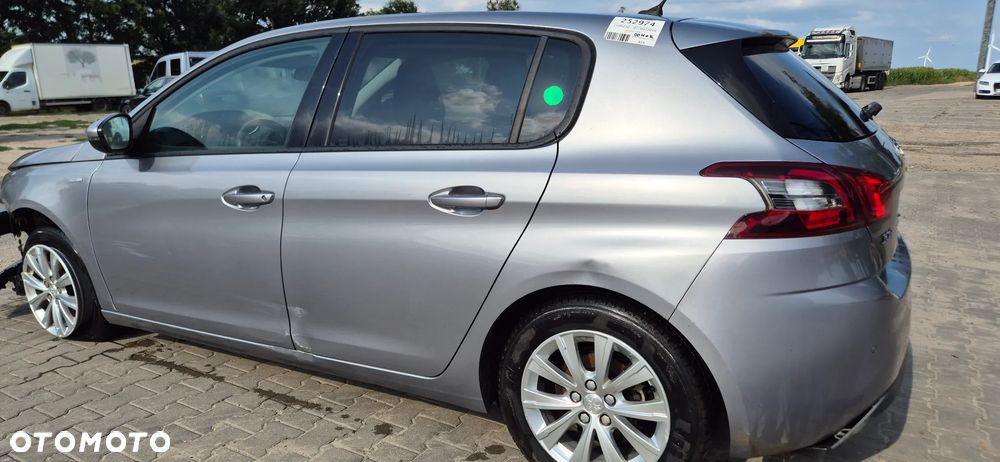 Peugeot 308 1.2 PureTech GPF Access S&S - 6