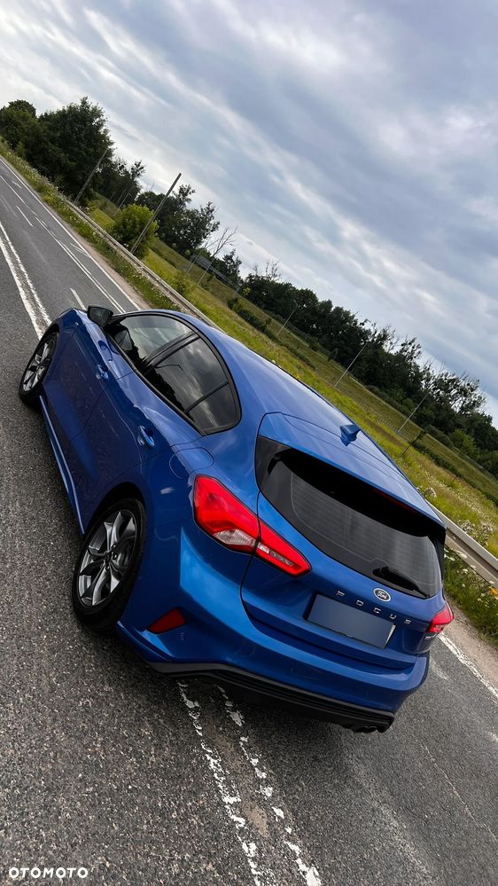 Ford Focus 1.0 EcoBoost mHEV ST-Line - 13