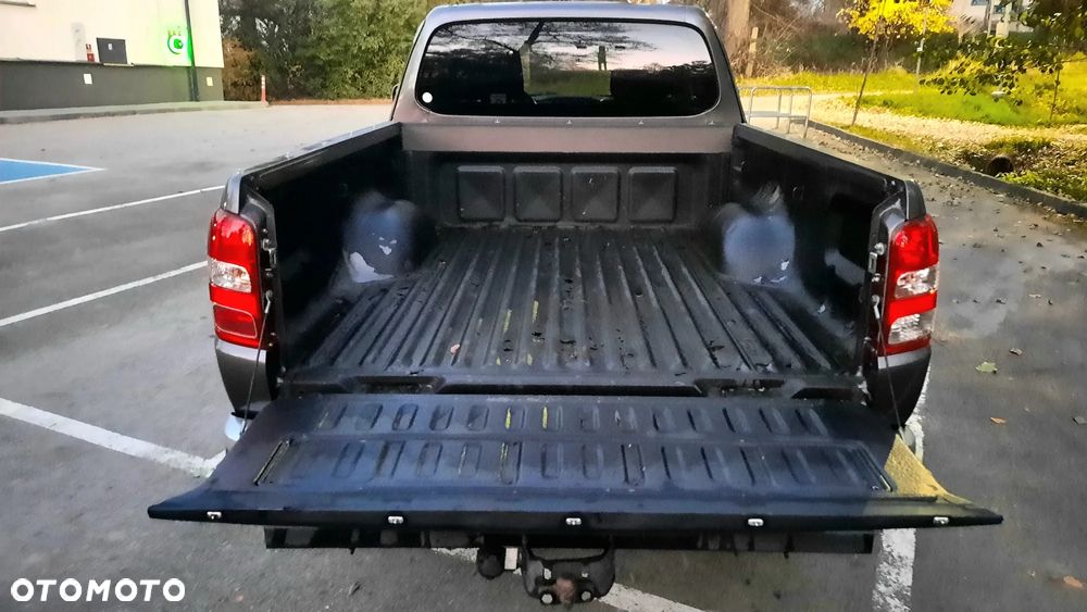 Mitsubishi L200 2.4 d DC Intense Plus EU6 - 9