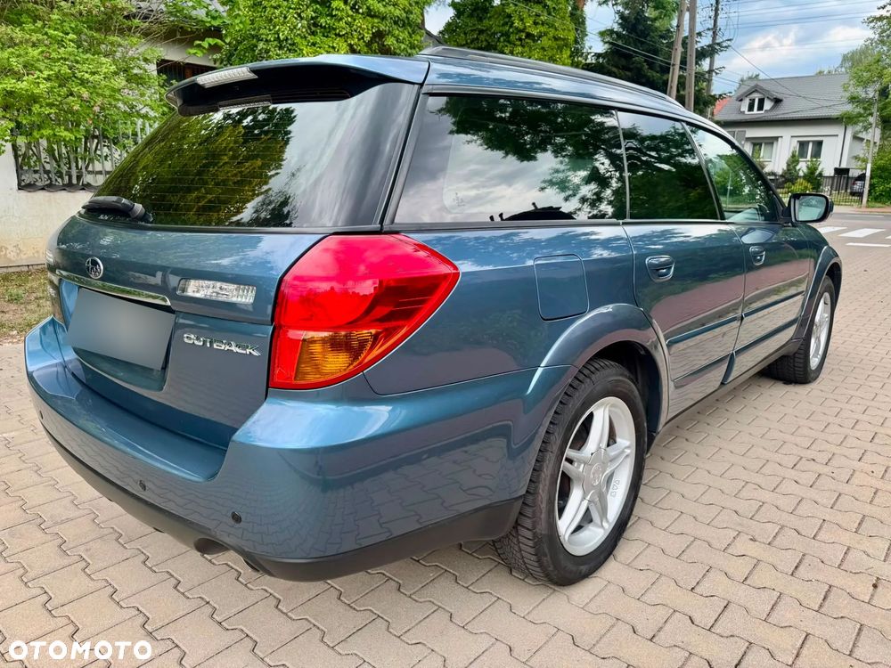 Subaru Outback 3.0 H6 - 14