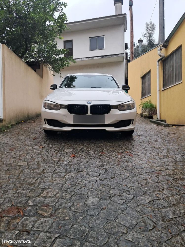 BMW 320 - 15