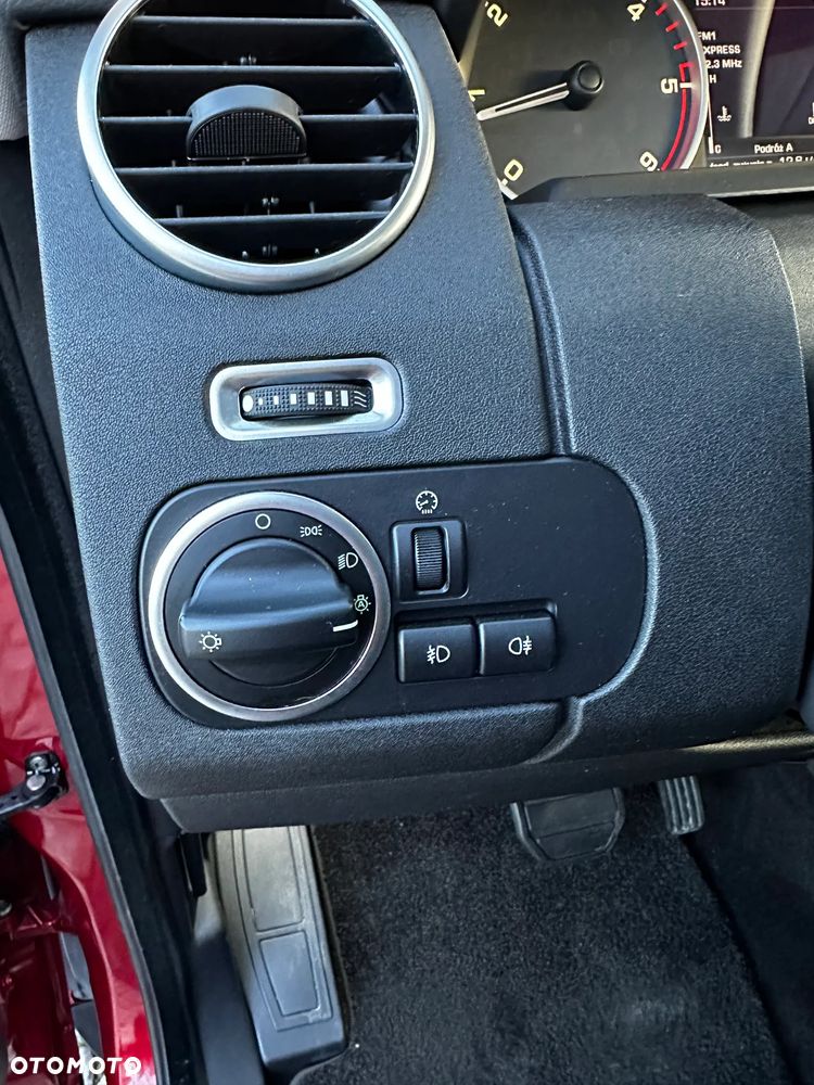 Land Rover Discovery 3.0SD V6 SE - 21