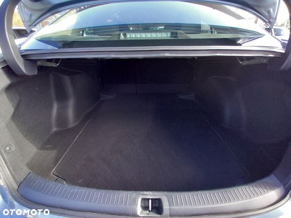 Toyota Corolla 1.5 Comfort - 29