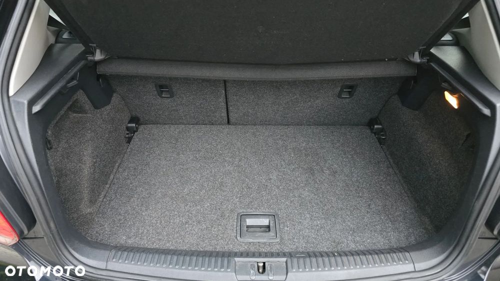 Volkswagen Polo 1.2 TDI Trendline - 32