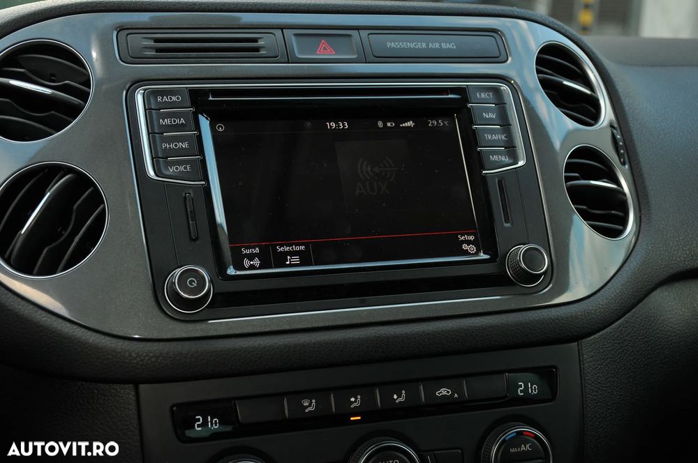 Volkswagen Tiguan 2.0 TDI SCR 4MOTION BlueMotion Technology Highline - 17