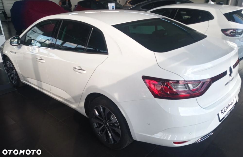 Renault Megane 1.5 Blue dCi Techno EDC - 3