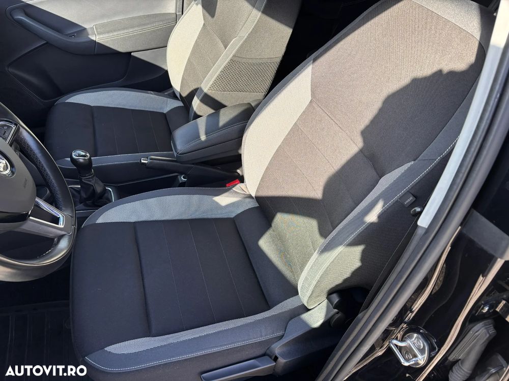 Skoda RAPID 1.0 TSI Style - 11