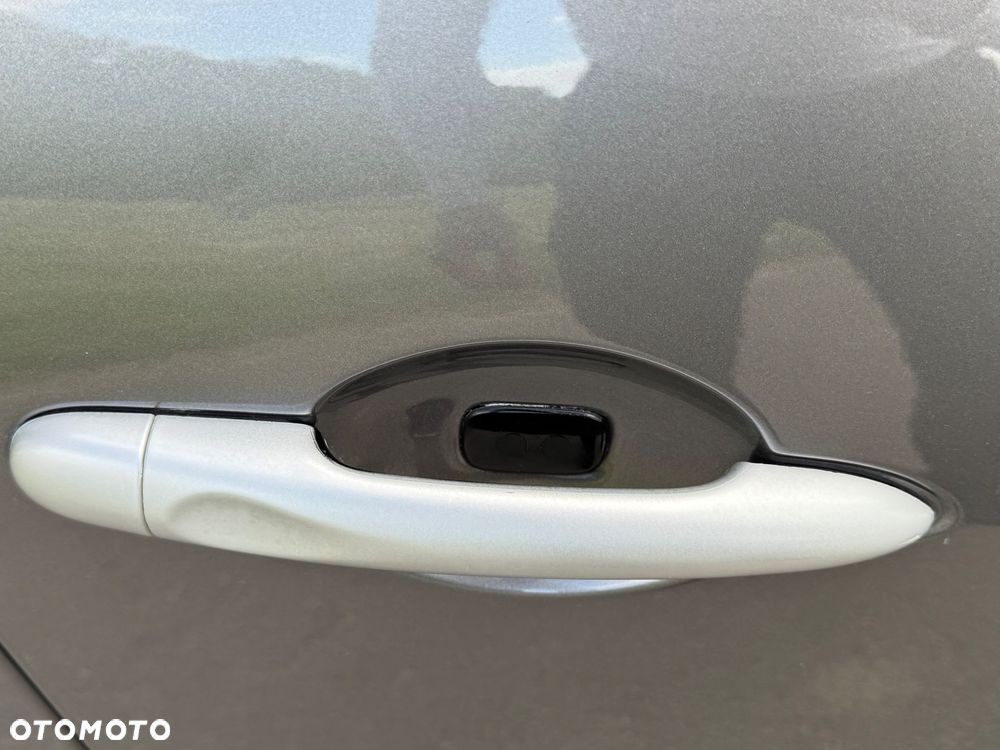 Renault Scenic - 33