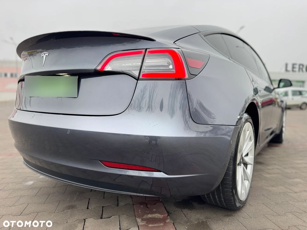 Tesla Model 3 RWD - 13