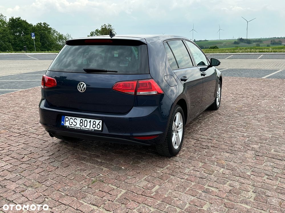 Volkswagen Golf 1.6 TDI BlueMotion Technology Lounge - 25