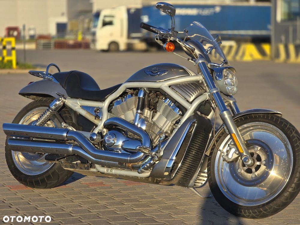 Harley-Davidson V-Rod Street Rod