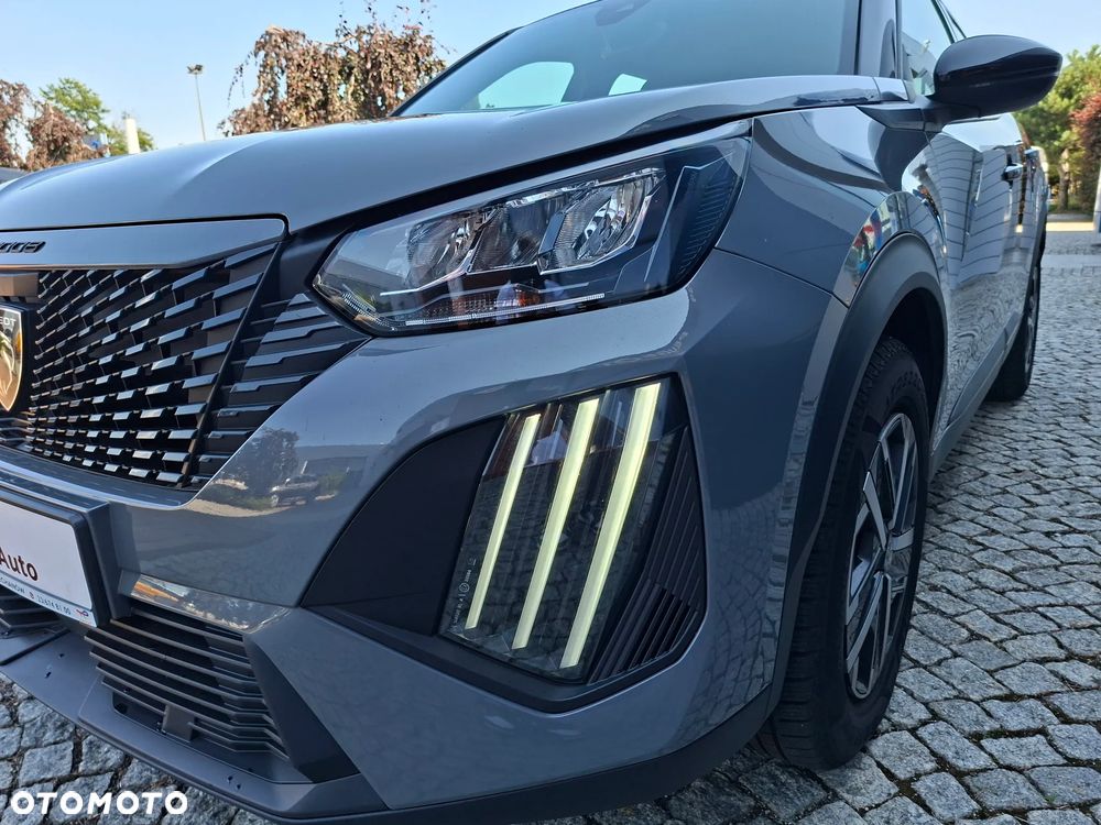 Peugeot 2008 PureTech 100 Allure S&S BVM6 - 8