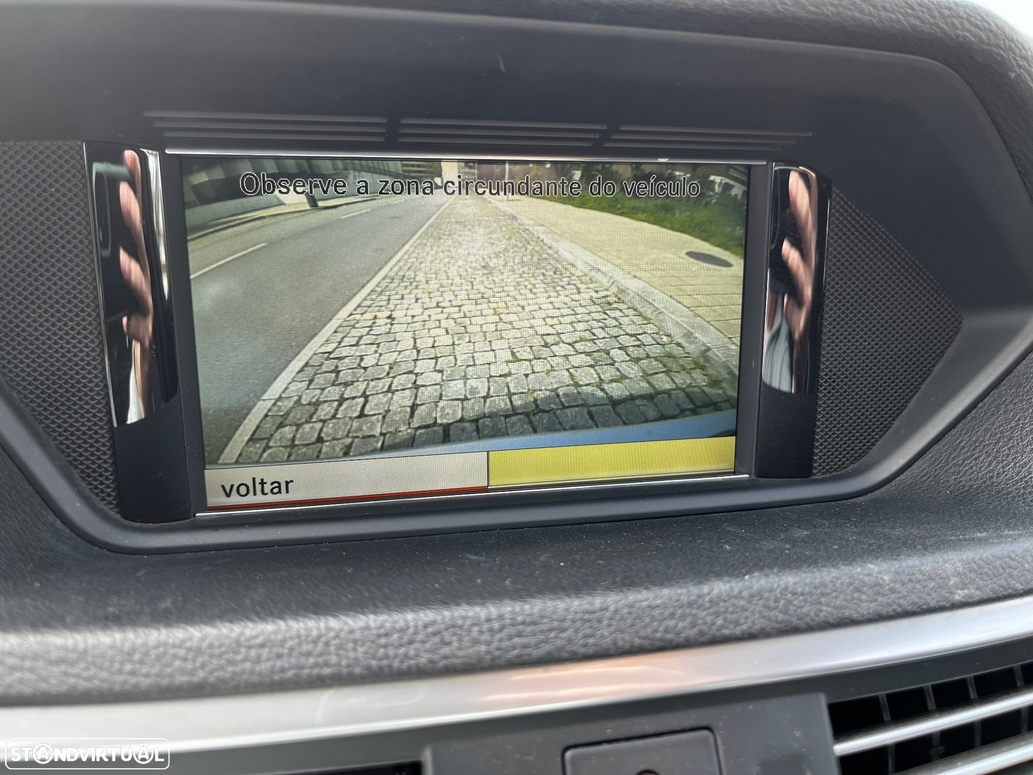 Mercedes-Benz E 250 CDi Avantgarde BlueEfficiency Auto. - 22