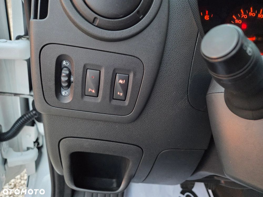 Renault 23 000 zł netto Master 2.3 dCi 170 KM L2H2 Quickshift Automat 2019 Kamera Navi - 18