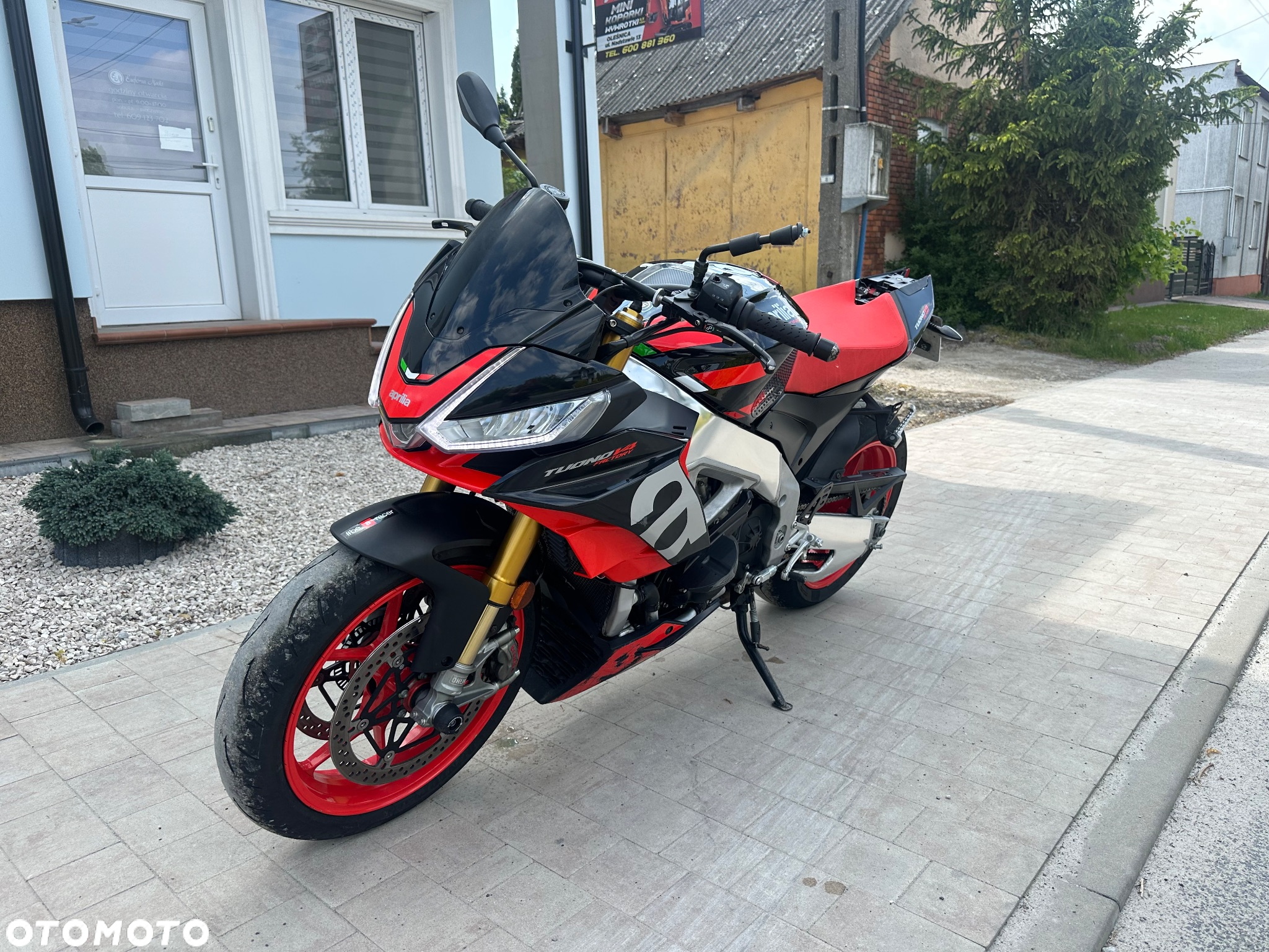 Aprilia Tuono - 7