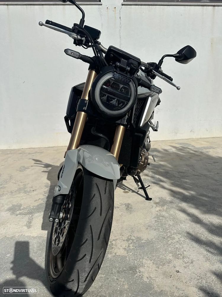 Honda CB - 3