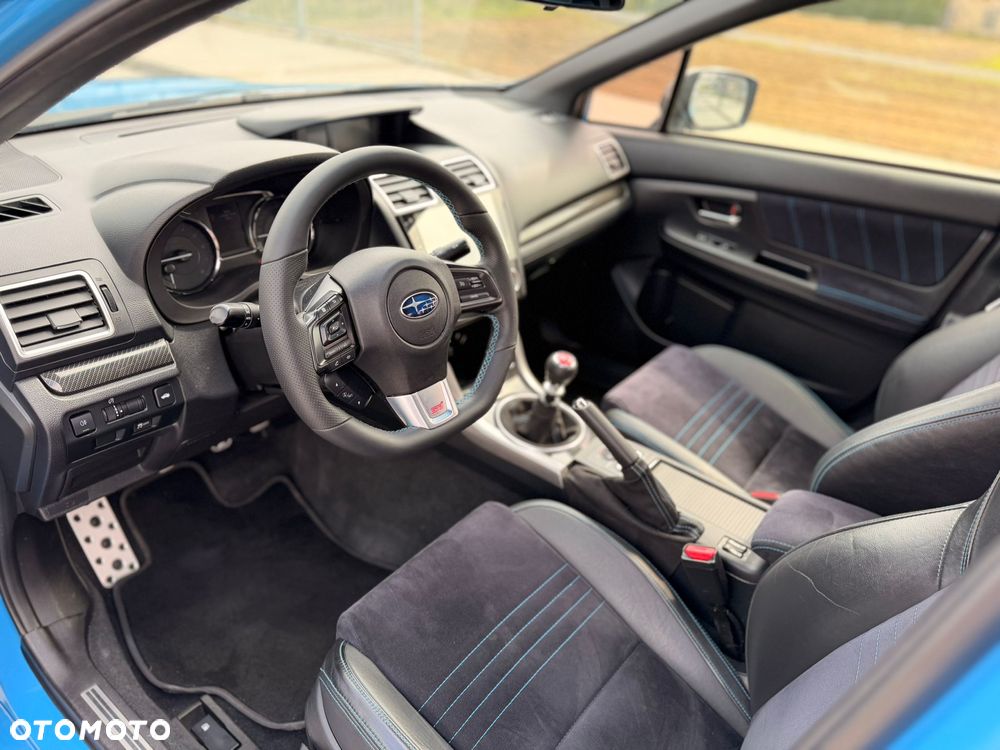 Subaru WRX STI 2.5 Sport - 17