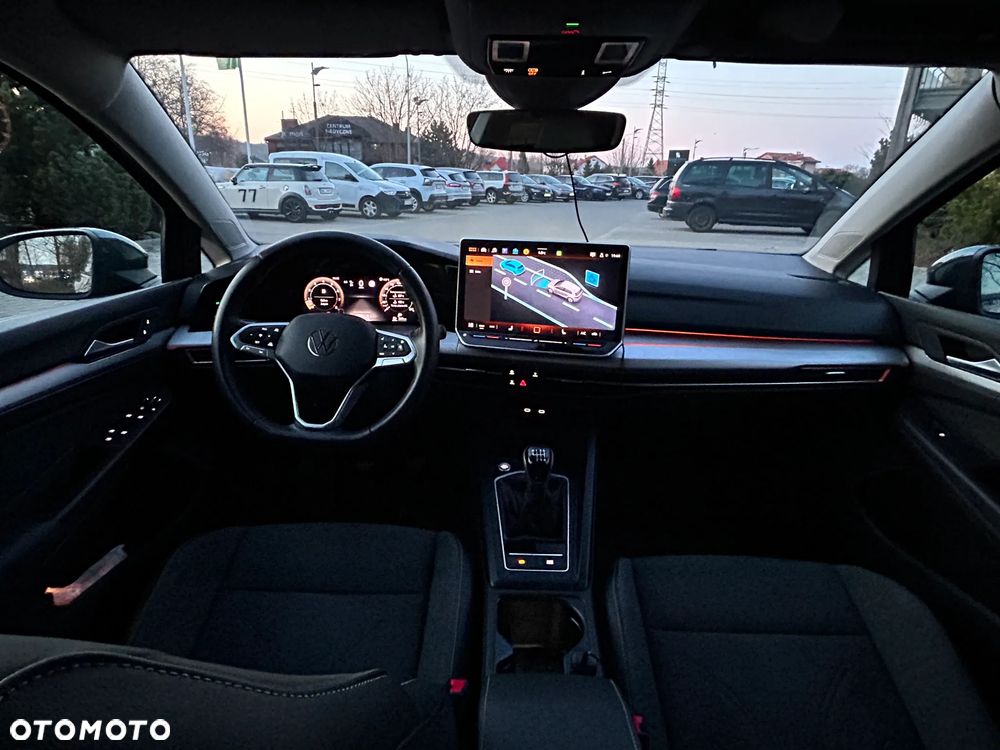 Volkswagen Golf 1.5 TSI Special Edition - 10