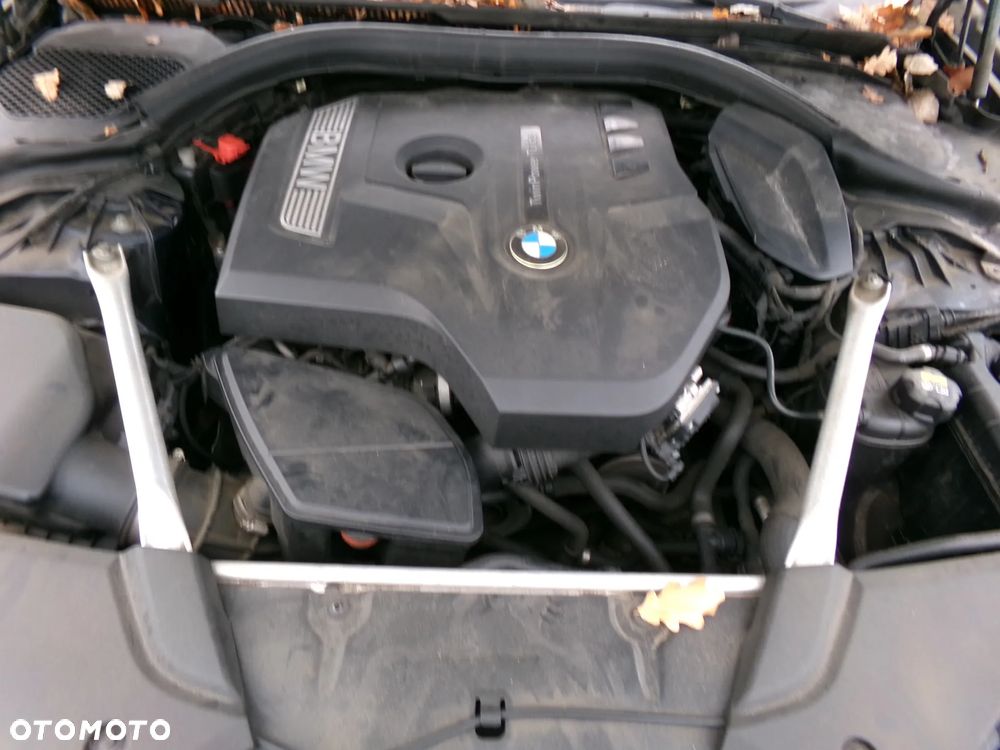 BMW Seria 5 - 12