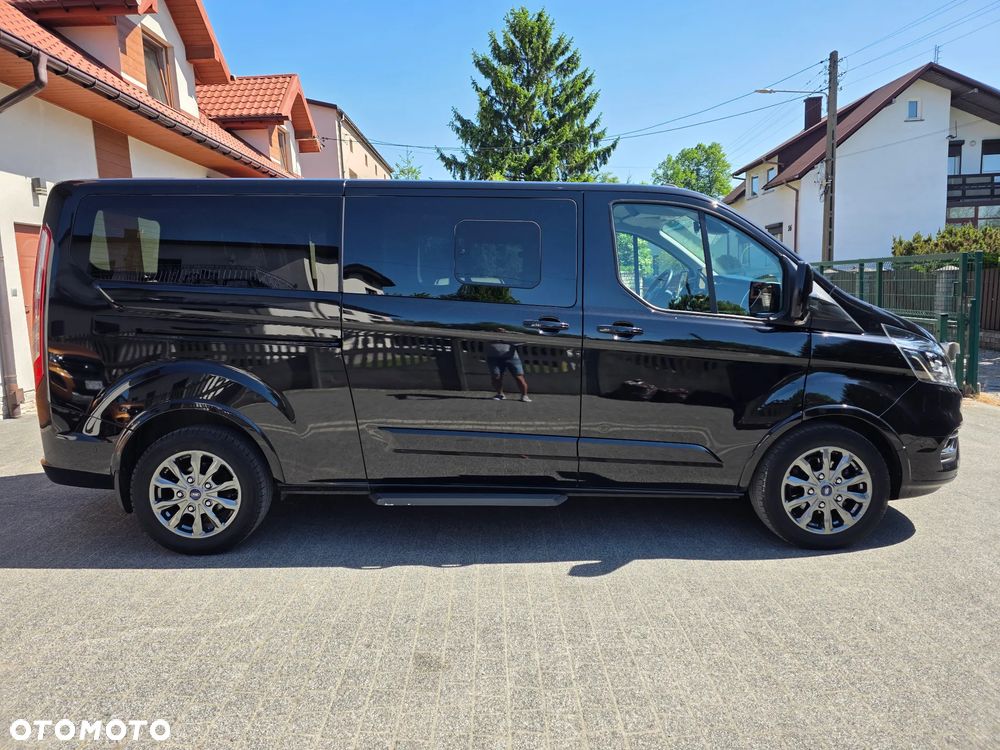 Ford Tourneo Custom 320 L2H1 VA Autm Titanium X - 15