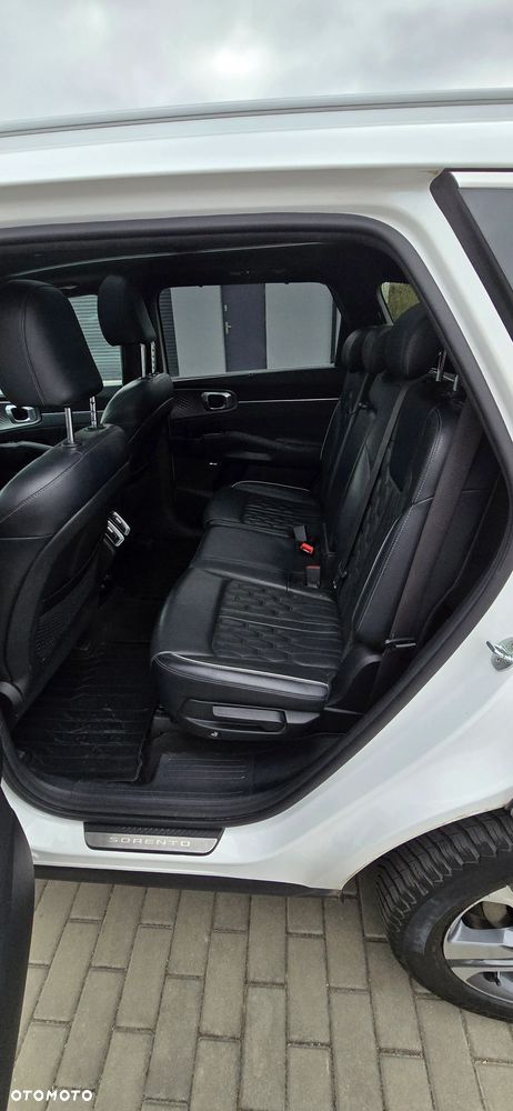 Kia Sorento - 15