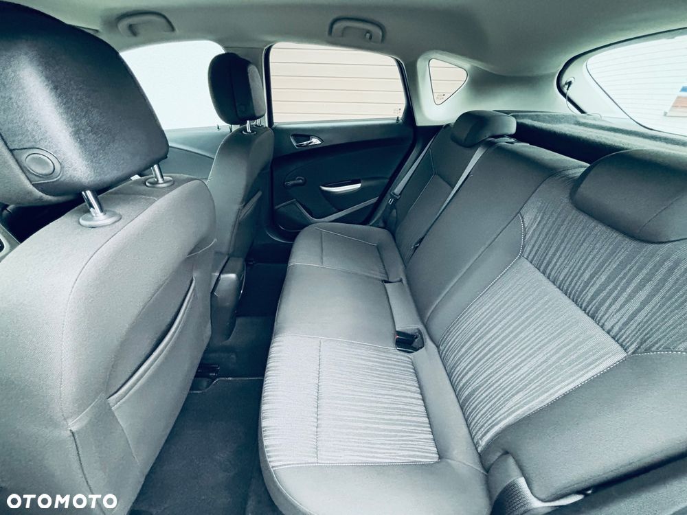 Opel Astra - 14