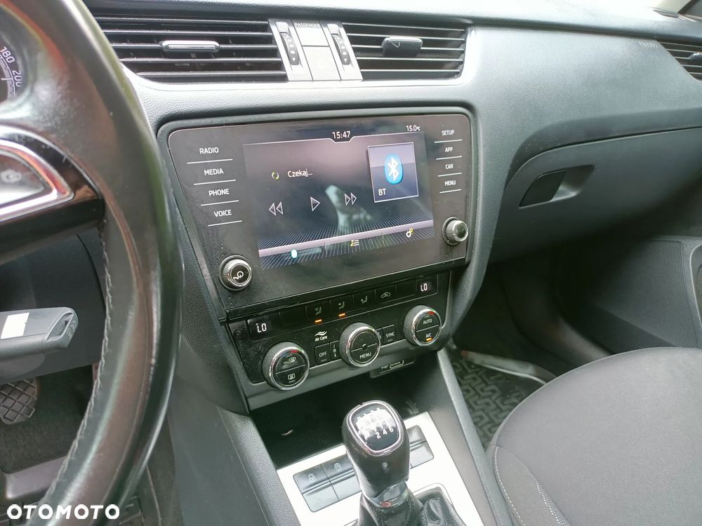 Skoda Octavia - 12