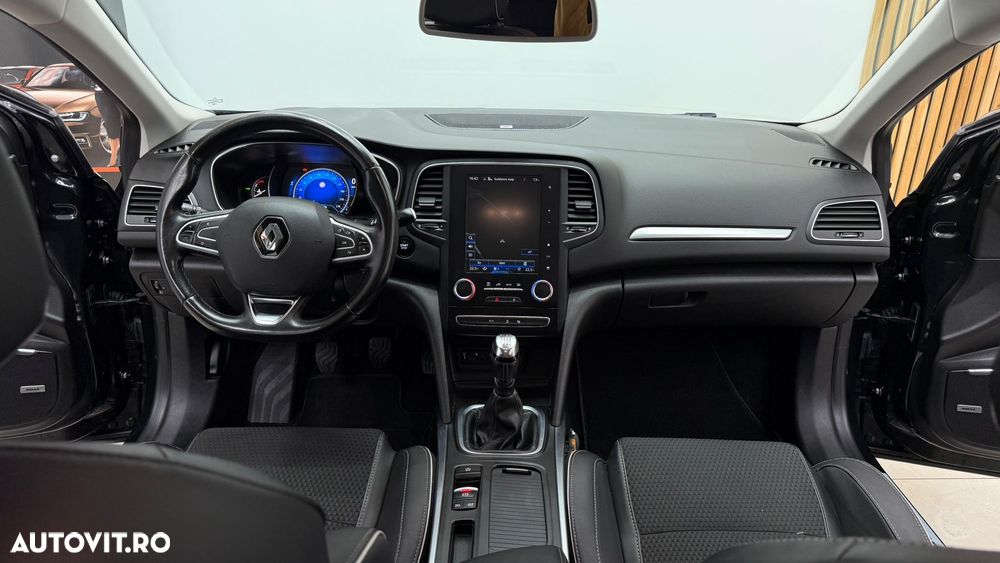 Renault Megane ENERGY dCi 130 BOSE EDITION - 7