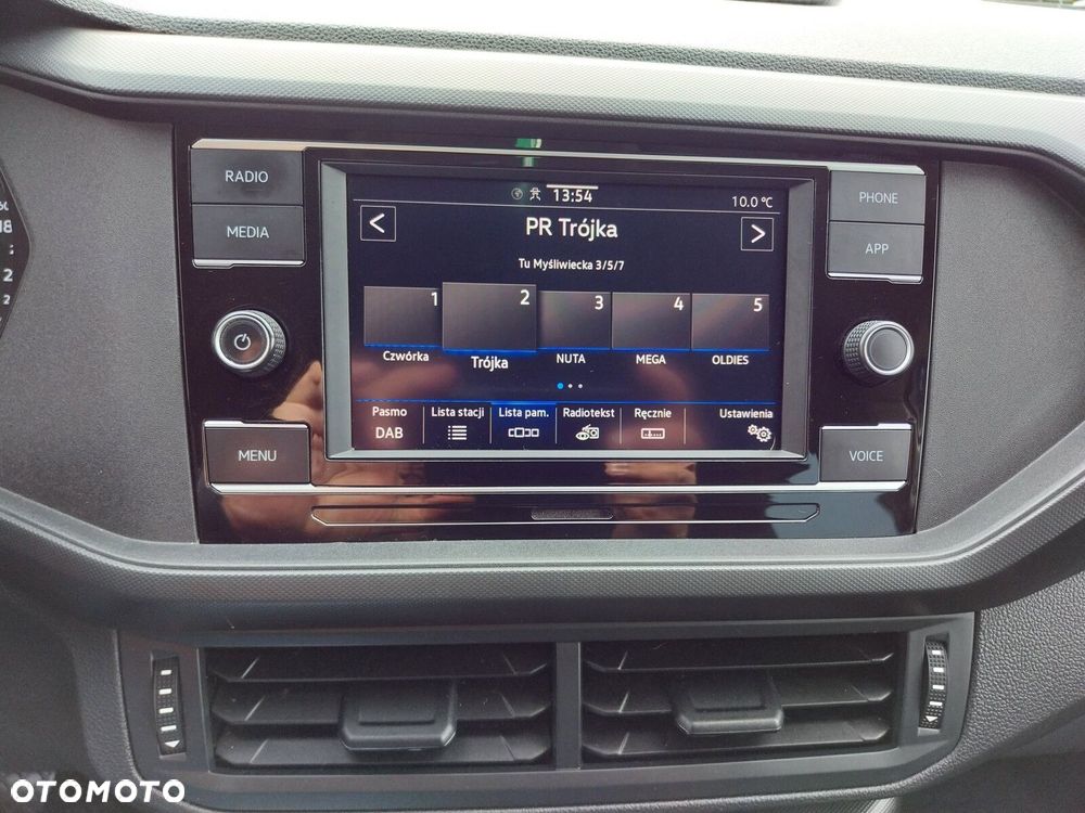 Volkswagen T-Cross - 16