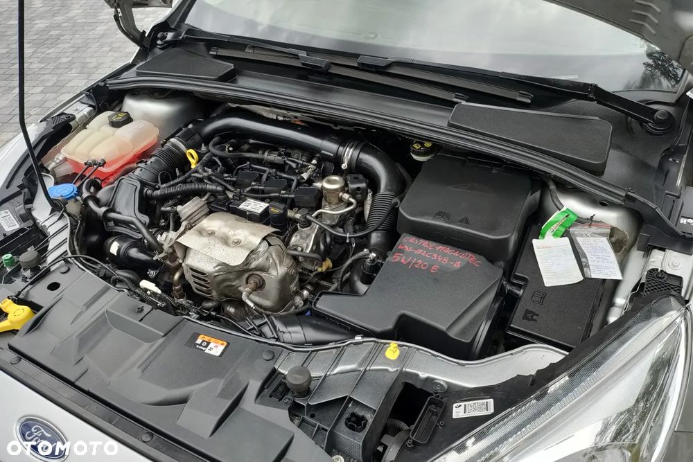 Ford Focus 1.0 EcoBoost Titanium - 14