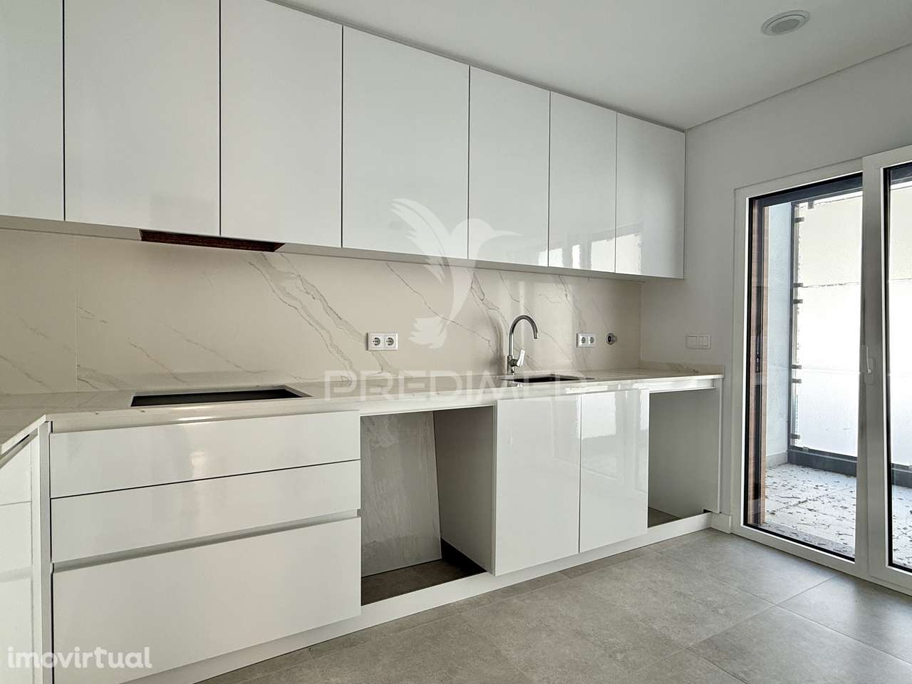 Apartamento T3 - Triplex, condomínio privado no Coração de Leiria - Grande imagem: 4/25