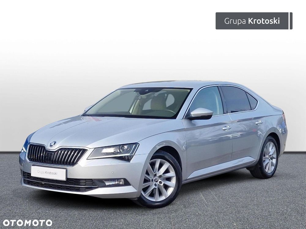 Skoda Superb 2.0 TDI SCR Style DSG - 1