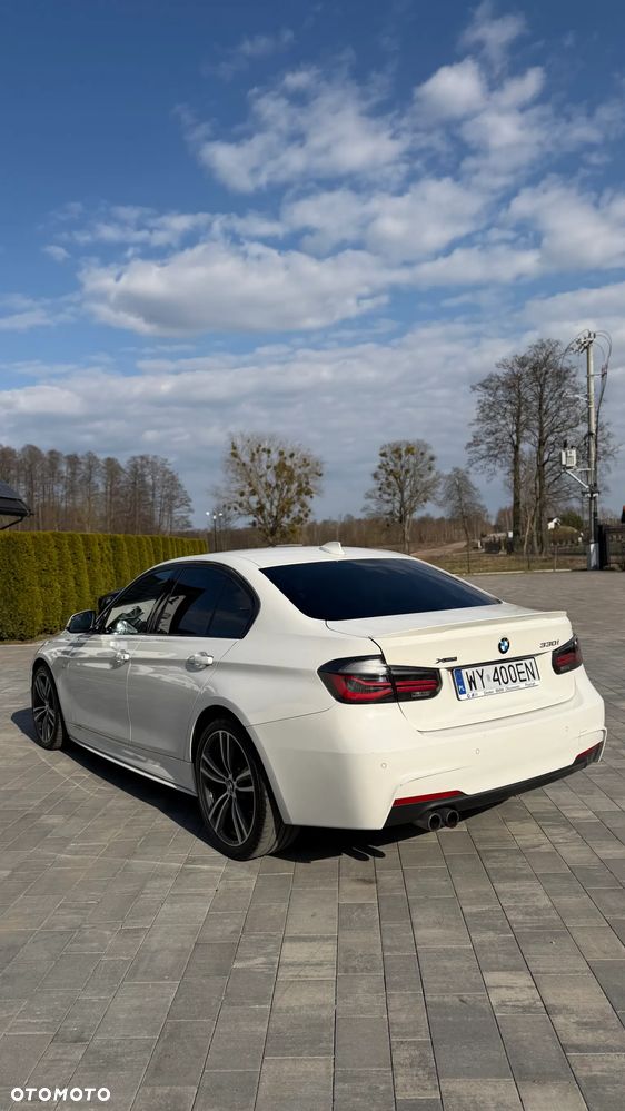 BMW Seria 3 330i xDrive M Sport Shadow sport - 5
