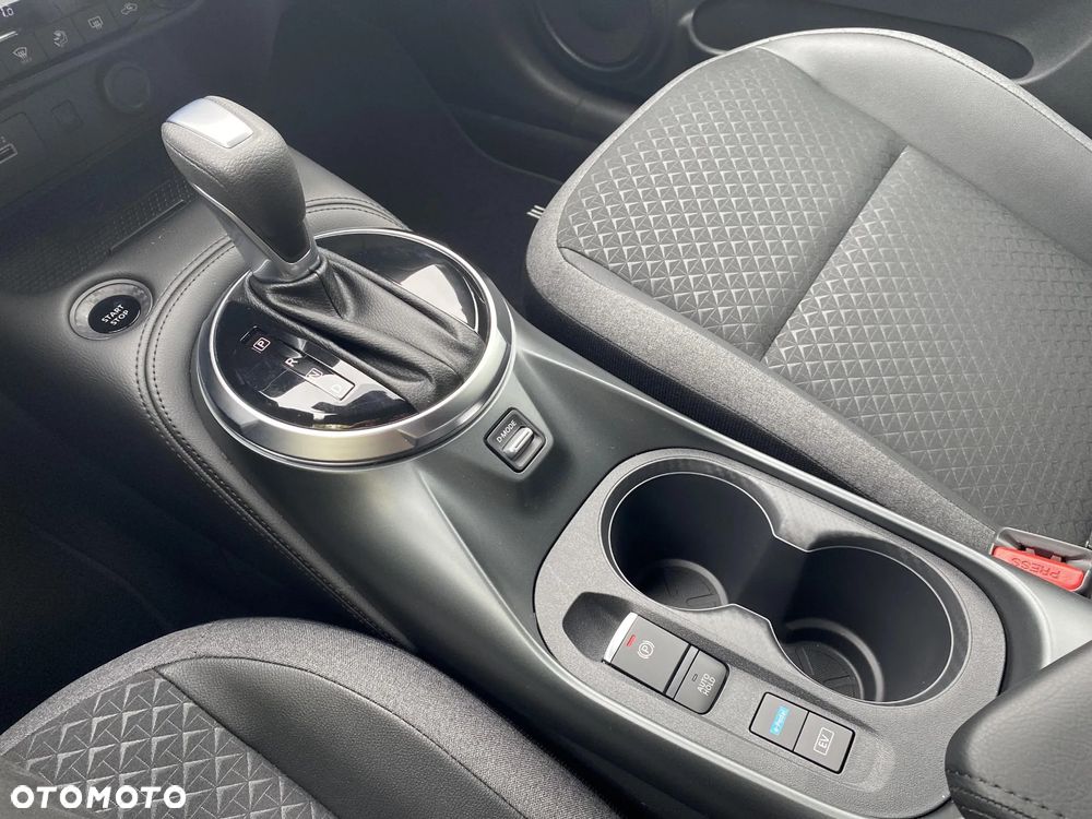 Nissan Juke 1.6 Hybrid N-Connecta AMT - 15