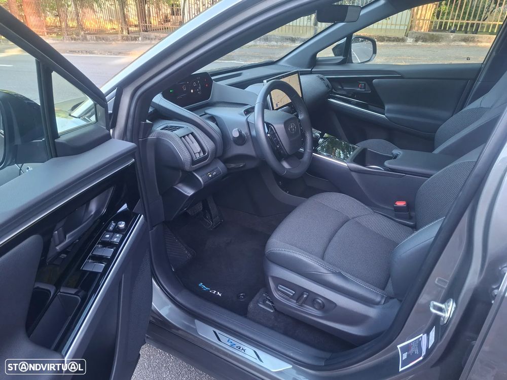 Toyota bZ4X X-MODE Pack Confort & Tech - 11