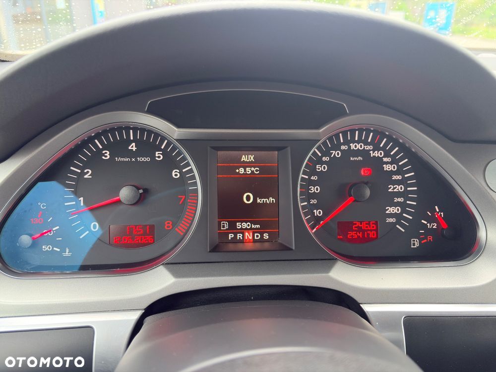 Audi A6 Limousine 3.2 FSI Quattro Tiptronic - 10