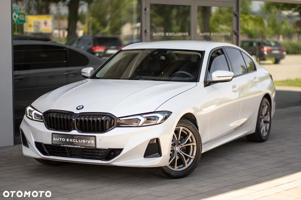BMW Seria 3 320i Luxury Line - 8