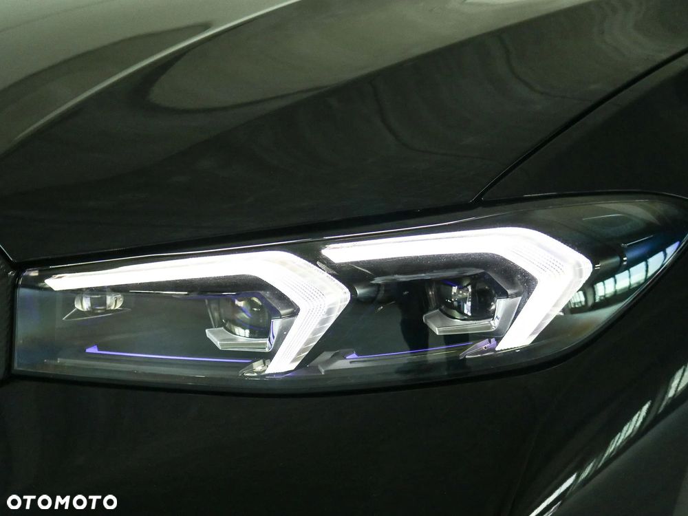 BMW Seria 3 320i xDrive M Sport - 14