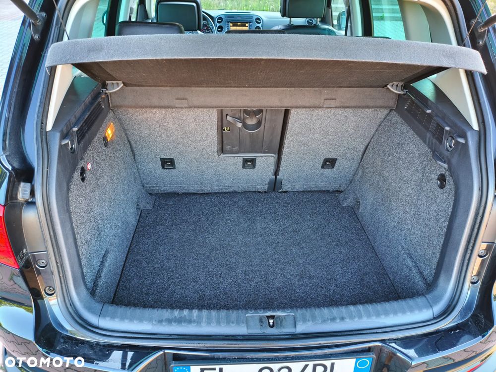 Volkswagen Tiguan 2.0 TDI 4Mot Perfectline R-Style DSG - 26
