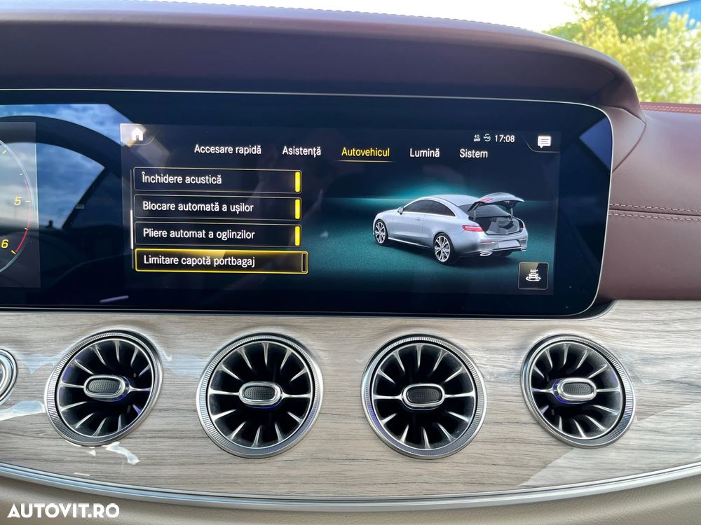 Mercedes-Benz E 220 d 4MATIC - 28
