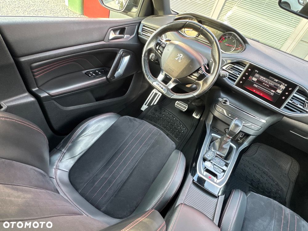 Peugeot 308 BlueHDi 180 EAT6 GT - 29