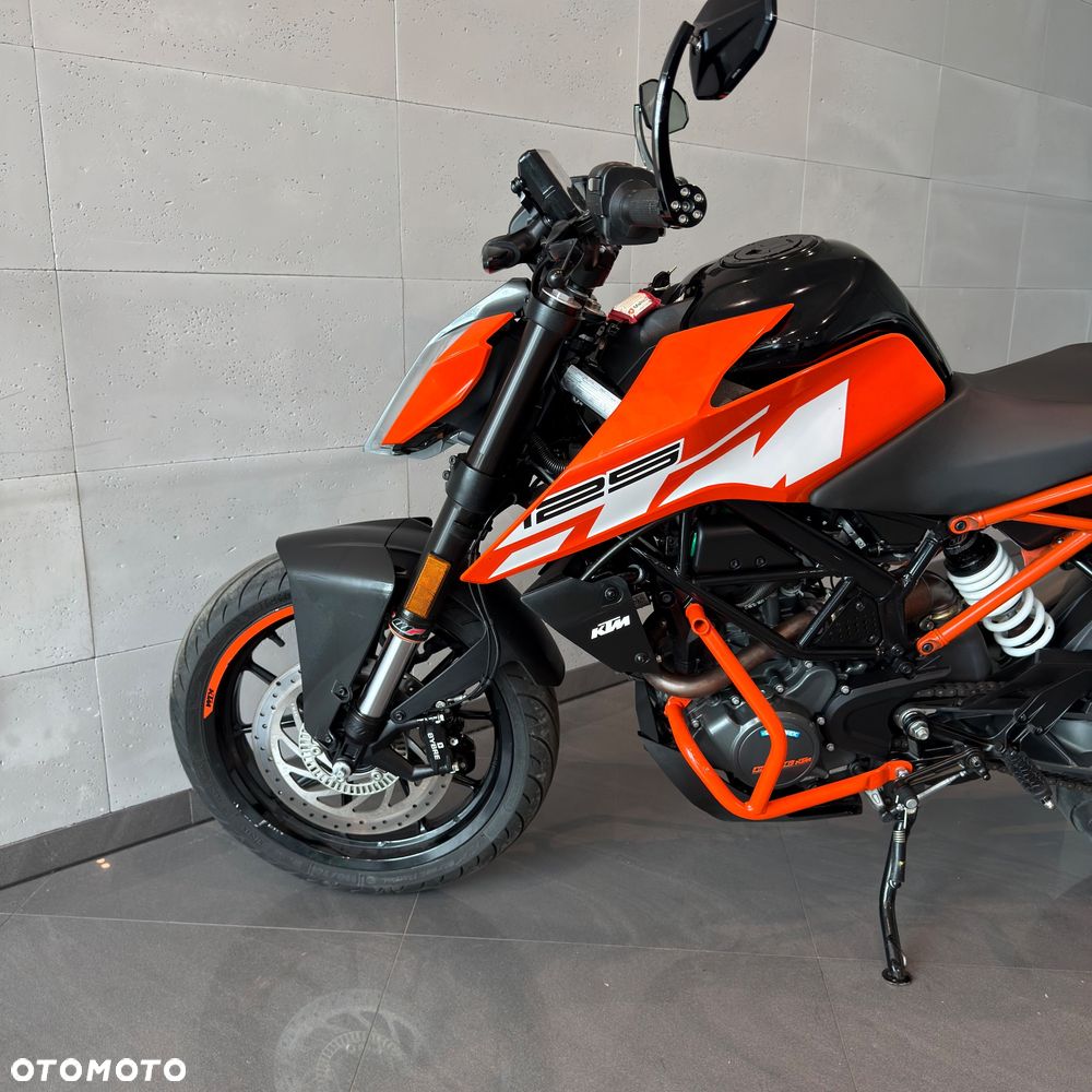 KTM Duke 125 - 10