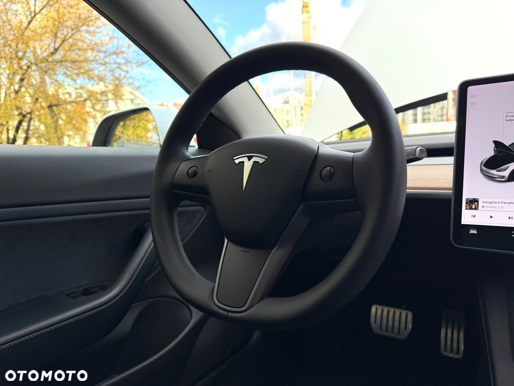 Tesla Model 3 Performance AWD - 25