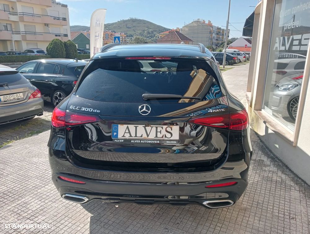 Mercedes-Benz GLC 300 de 4Matic - 8
