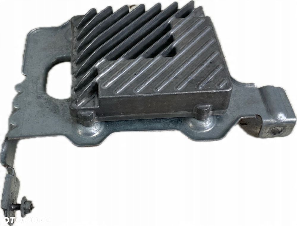 U8 CHRYSLER PACIFICA II 16- WZMACNIACZ AUDIO 68440556AA - 13