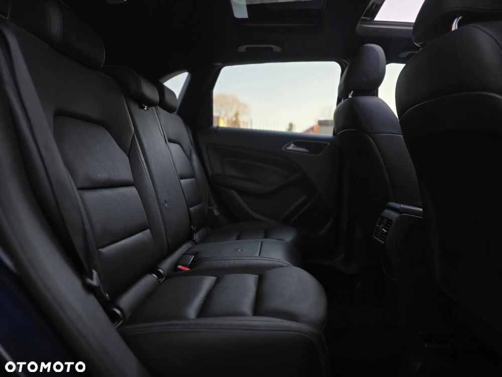 Mercedes-Benz Klasa B - 24